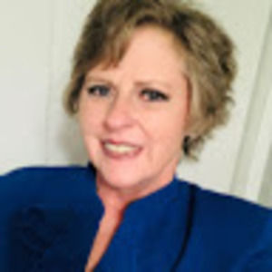 Meet your Posher, Debra